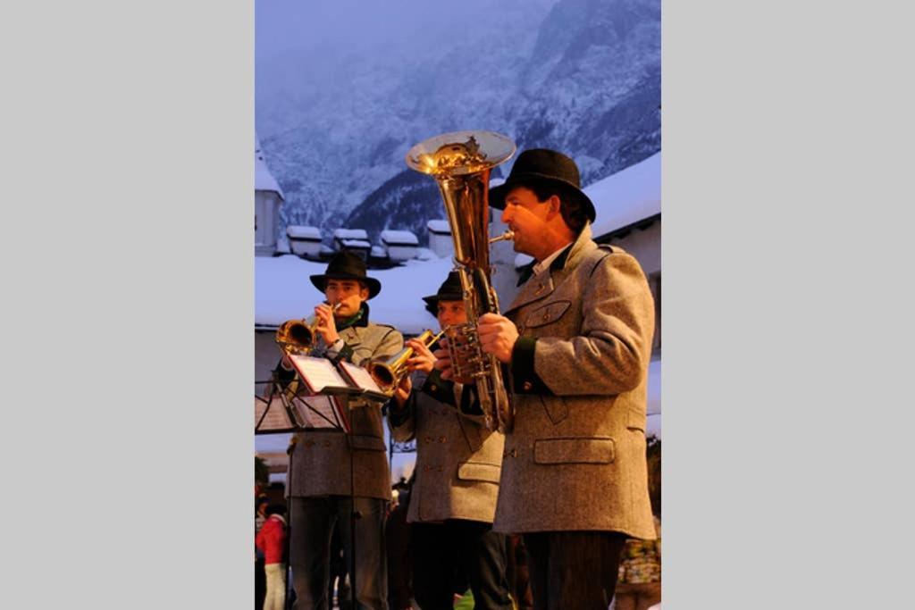 Alpenrelax Haus Weidmannsheil Wohnen Im Romantischen Forsthaus ヴェルフェン エクステリア 写真