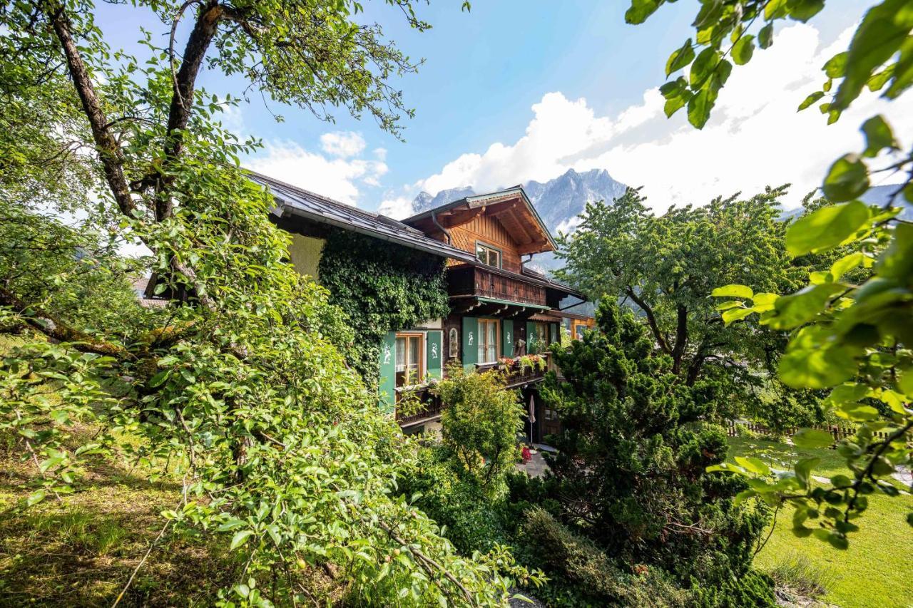 Alpenrelax Haus Weidmannsheil Wohnen Im Romantischen Forsthaus ヴェルフェン エクステリア 写真