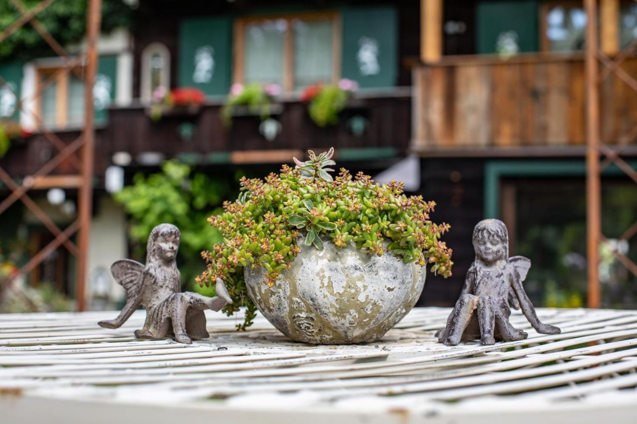 Alpenrelax Haus Weidmannsheil Wohnen Im Romantischen Forsthaus ヴェルフェン エクステリア 写真
