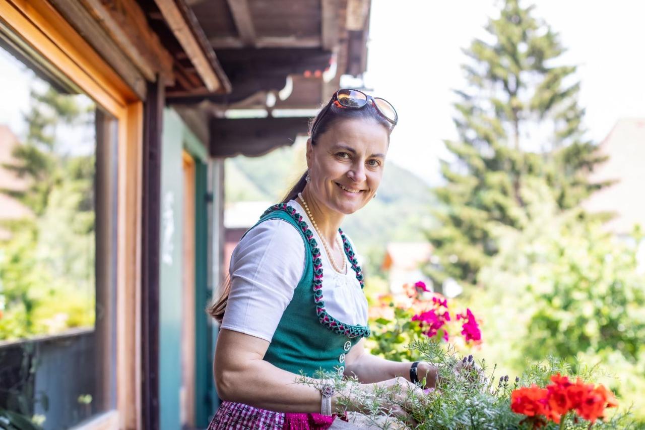 Alpenrelax Haus Weidmannsheil Wohnen Im Romantischen Forsthaus ヴェルフェン エクステリア 写真